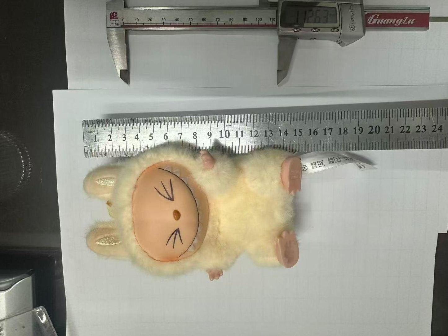 Labubu Doll – Cute Collectible Figurine Toy for Kids & Gifting